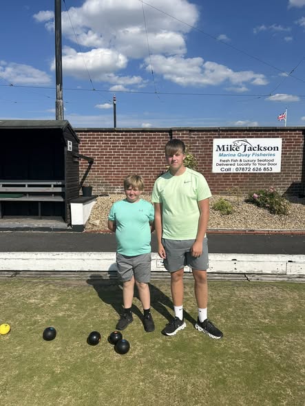 Semi-finalists - Oscar Cartledge v Owen Hanmer Junior Waterloo semi finalists